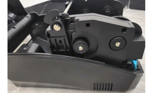 1558510871831055.jpg 305內(nèi)置1.jpg